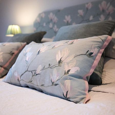 Bridge Cottage Bed And Breakfast ピーターバラ エクステリア 写真